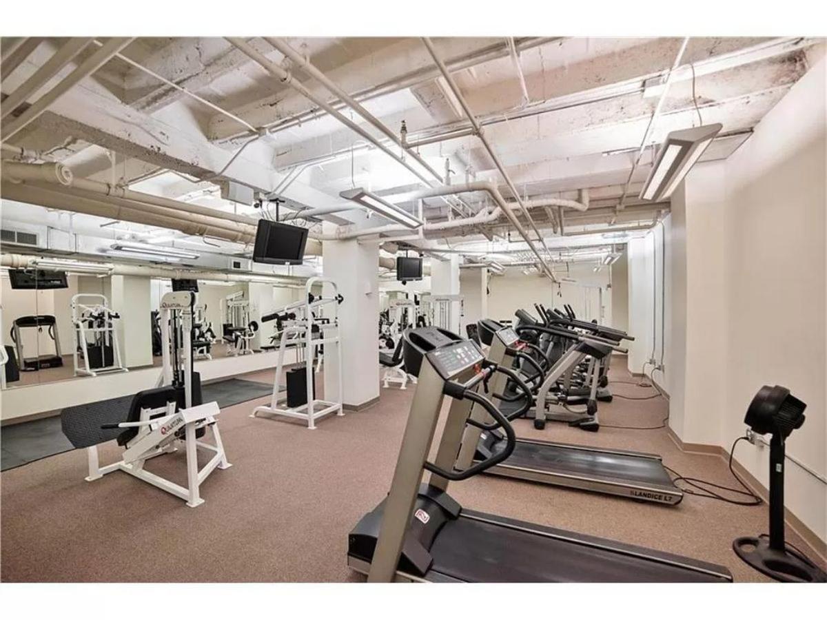 Designer Downtown Condo Suite - Splendid View Des Moines Exterior photo